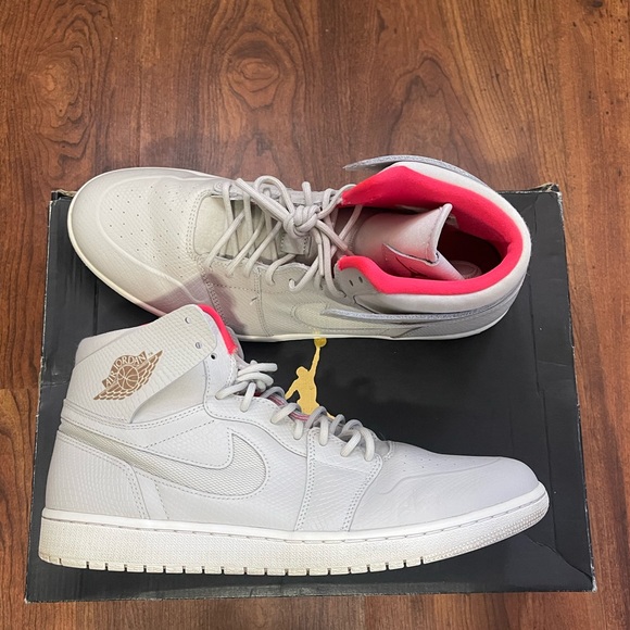 AIR JORDAN 1 RETRO HIGH NOUV Mens - Picture 2 of 7